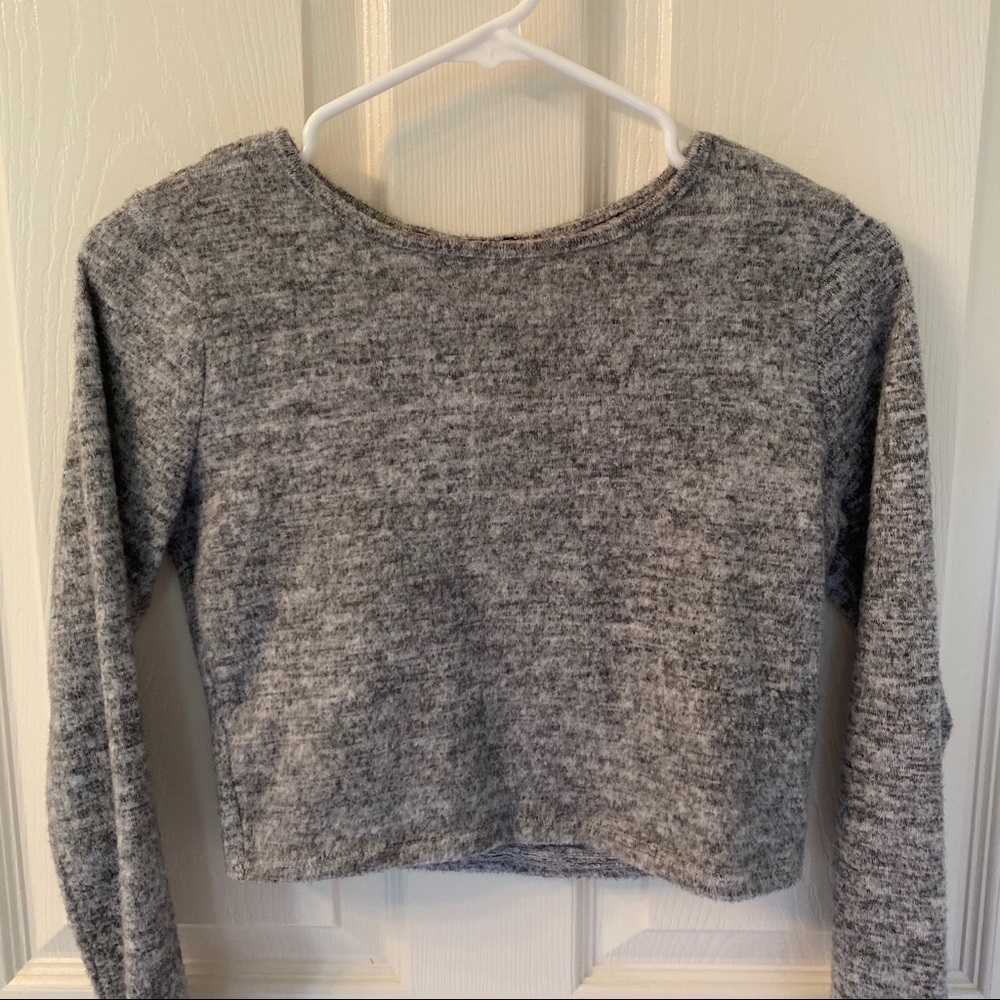 FOREVER 21 Crop Top Sweater